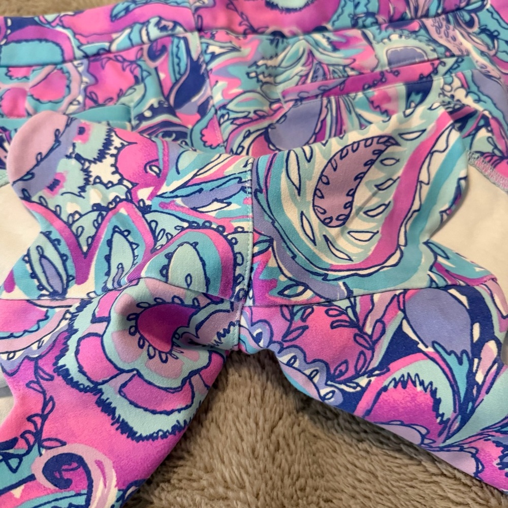 Lilly Pulitzer Buttercup Knit Shorts mermaids call size 12 - Picture 4 of 6